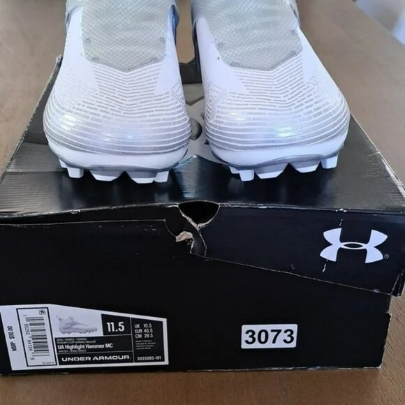 Under Armour Highlight Hammer MC Football Cleats-Color: White/Silver -Size: 11.5 - Picture 3 of 9
